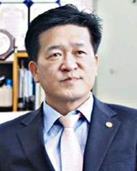 부총재 김균식