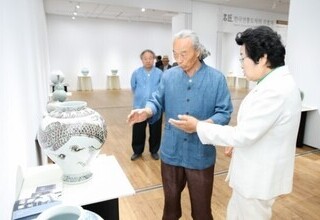 이천시 도자 명장 20인 작품전 개최